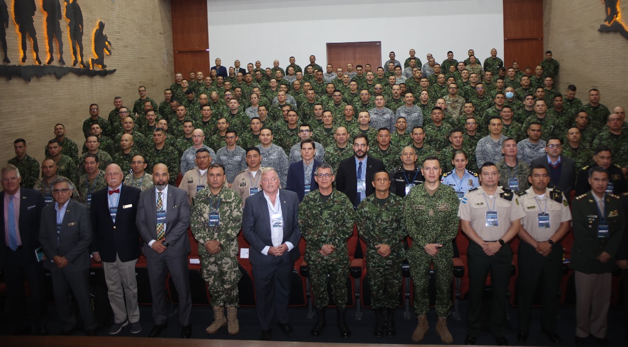 Seminario Internacional Seguridad, Defensa y Cooperación "Operaciones Especiales". ¡Una Respuesta ante las Amenazas Desbordadas!  