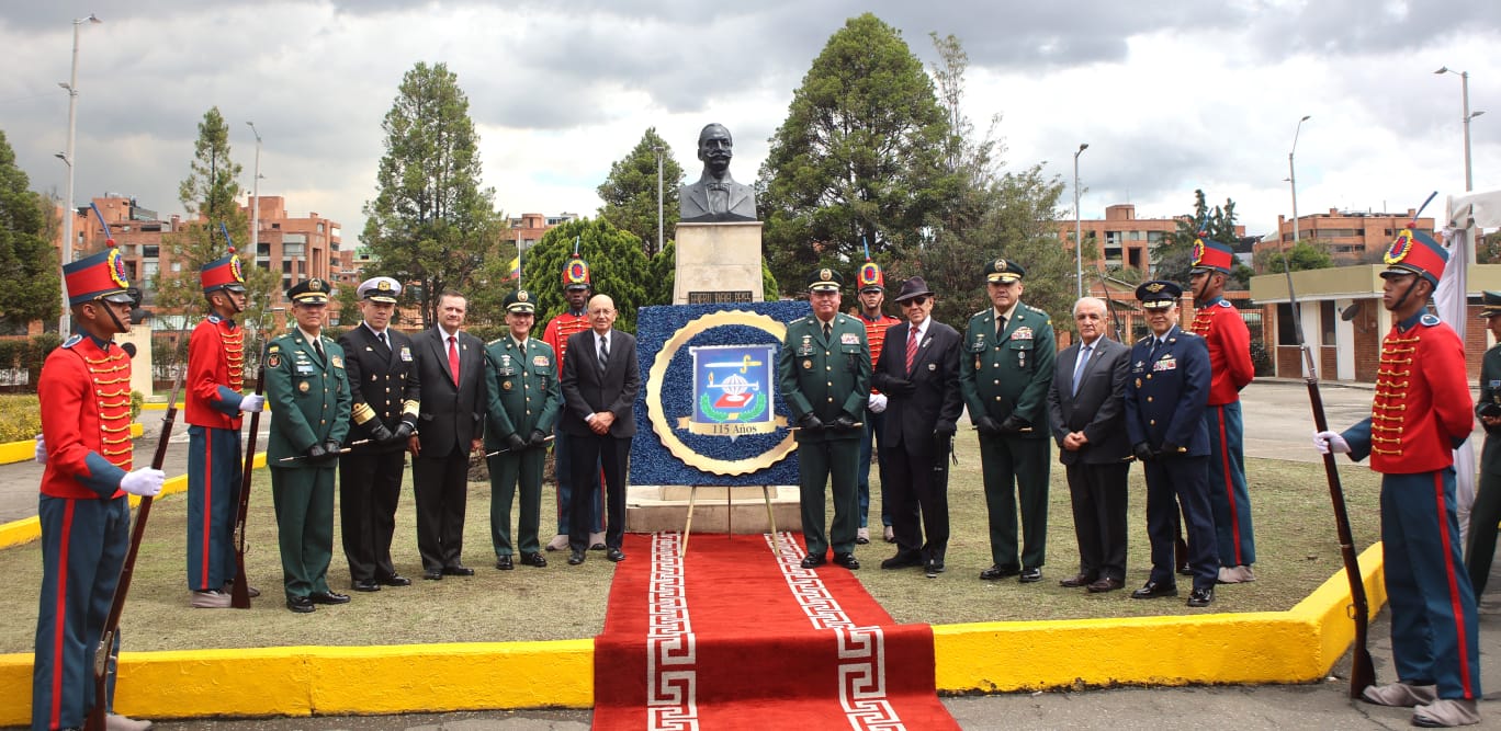 Celebración Aniversario 115 De La Escuela Superior De Guerra. 