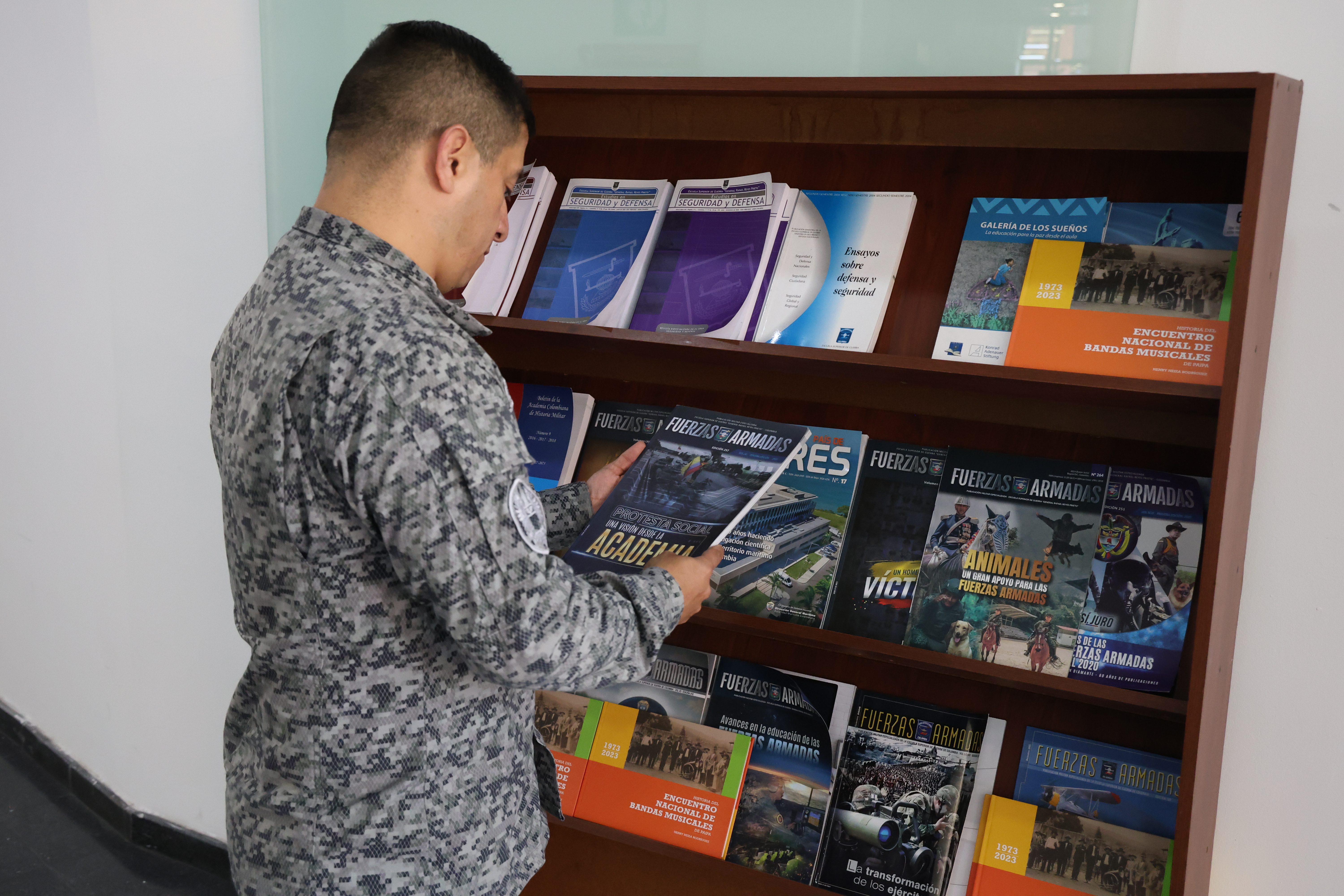 Investigación, excelencia y proyección global: la expansión estratégica del sello editorial de la ESDEG 