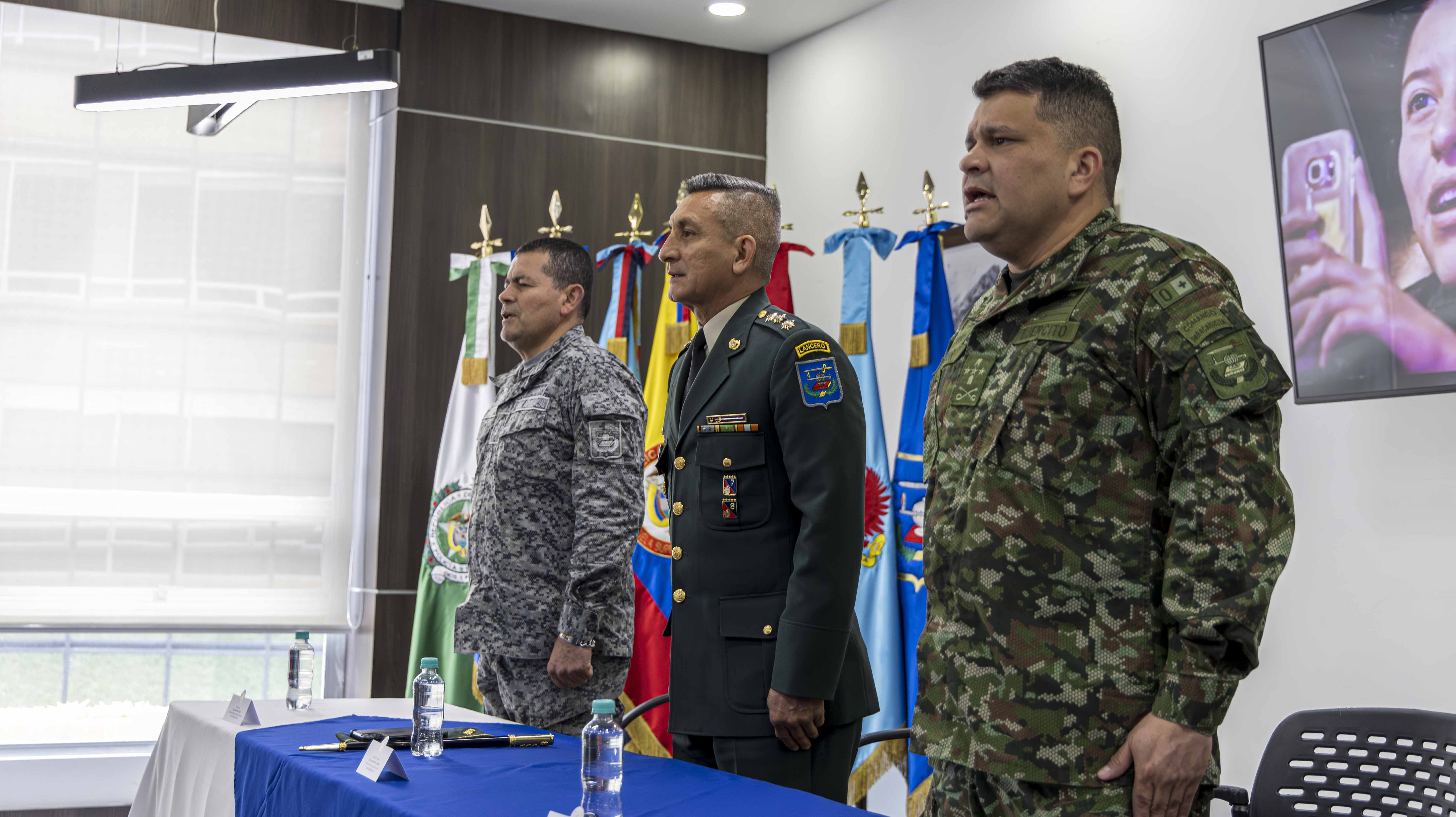 Futuros comandantes se preparan para decisiones que impactan la seguridad nacional