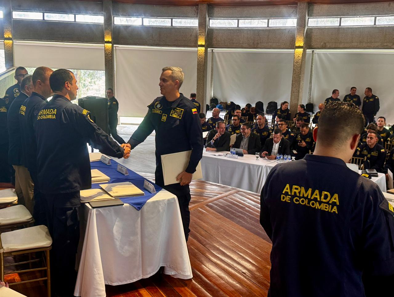 Formación Estratégica para el Liderazgo Naval del Futuro