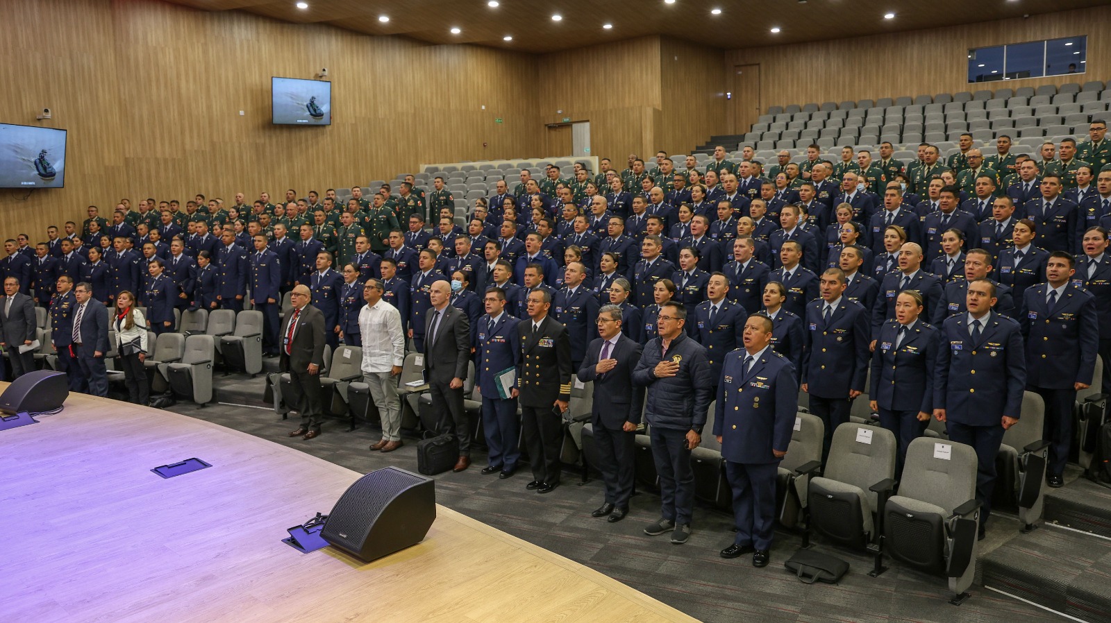 La interoperabilidad de los sistemas de aeronaves no tripuladas (UAS) en las fuerzas militares de Colombia: temática del  Segundo (II) Seminario Internacional de Investigación DEFAC-2026
