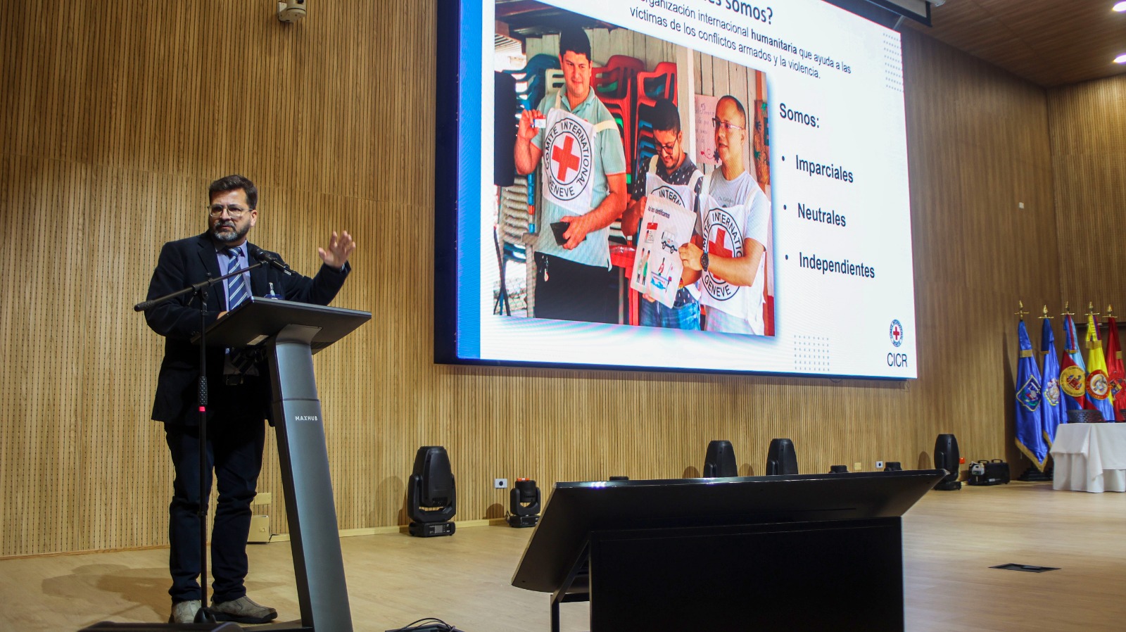 Liderazgo Estratégico, la ESDEG realiza Seminario sobre Balance Humanitario del CICR en Colombia 2025