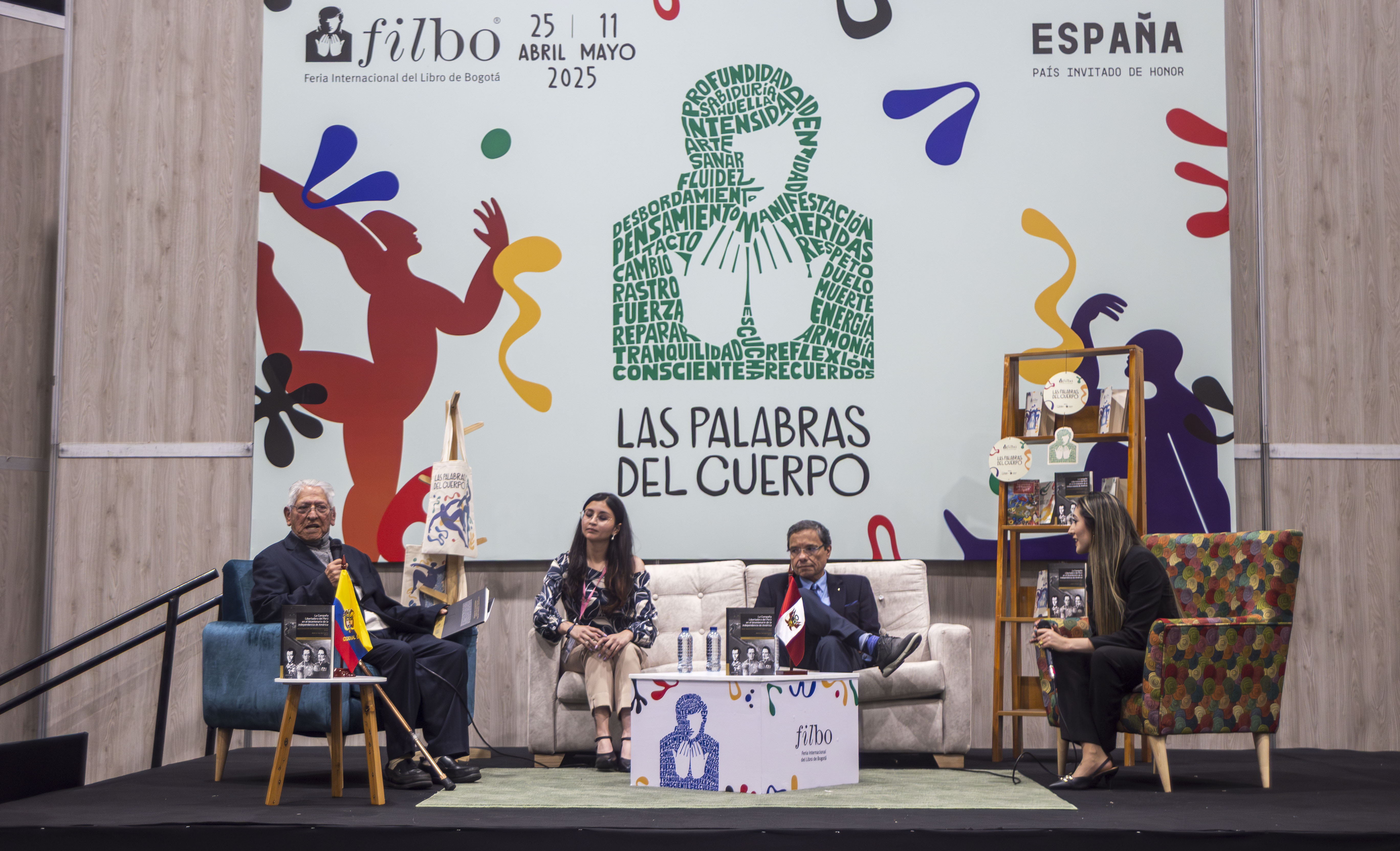Culmina con éxito nuestra participación en la Feria Internacional del Libro de Bogotá