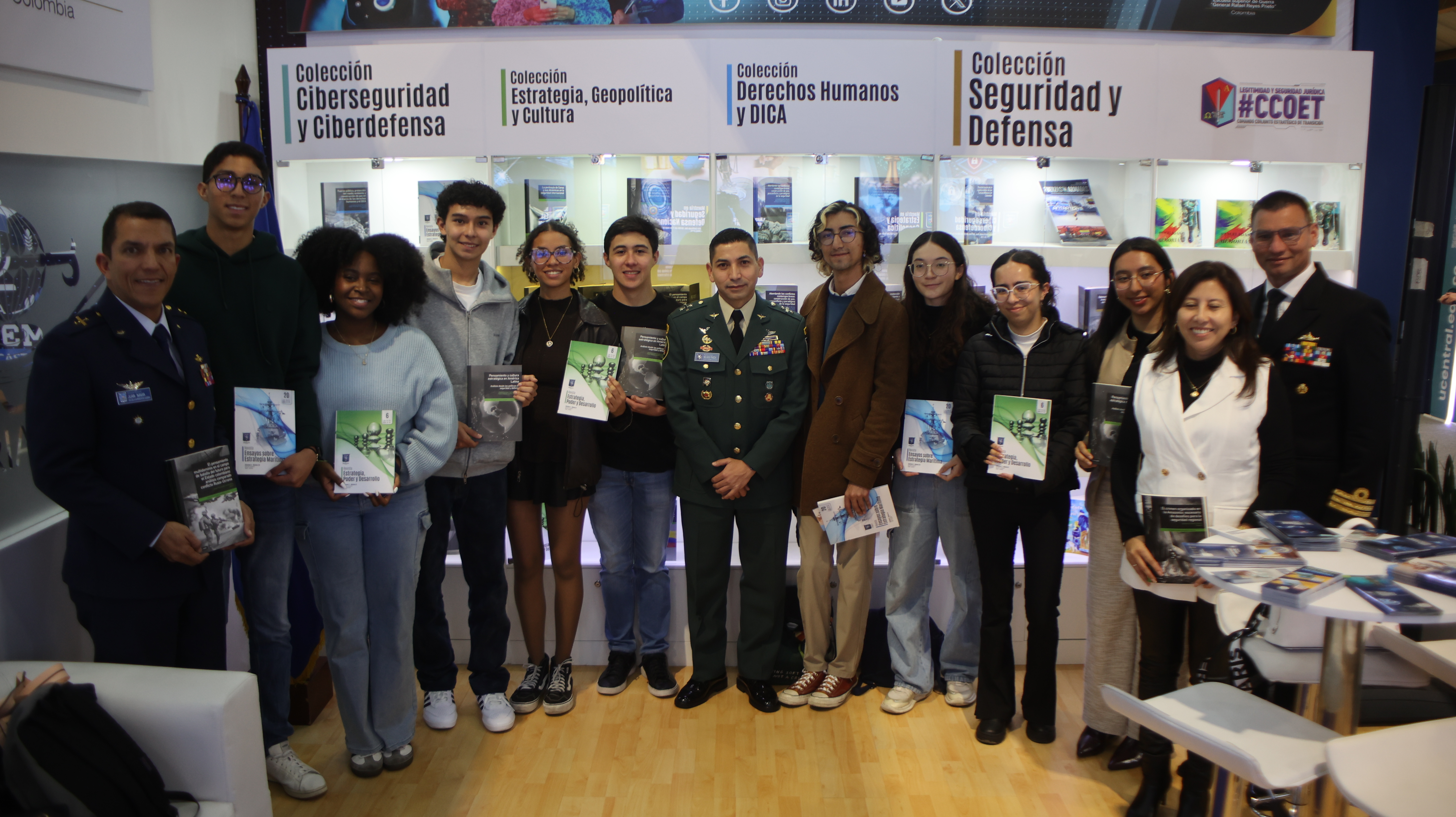 Culmina con éxito nuestra participación en la Feria Internacional del Libro de Bogotá