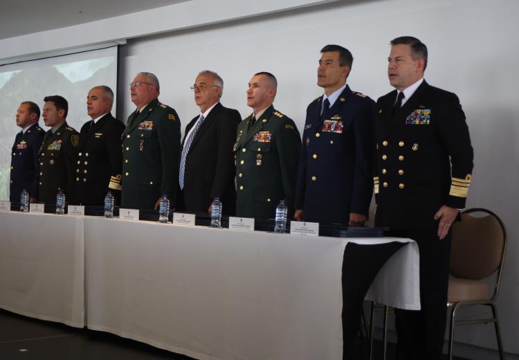 Clausura Curso de Altos Estudios Militares CAEM y Curso Integral de Defensa Nacional CIDENAL 2022