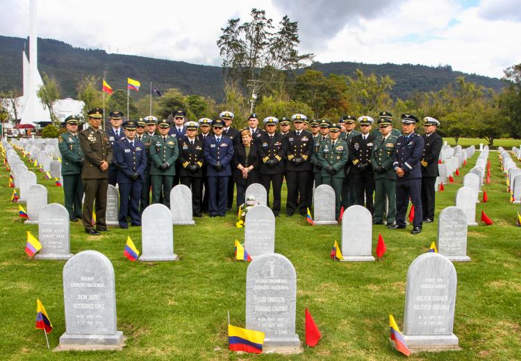 Visita al Panteón Militar