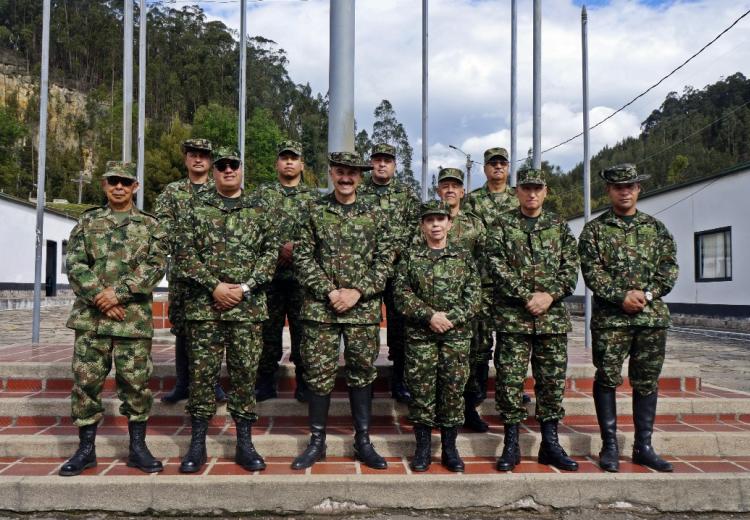 Gesto Solidario: Profesionales Oficiales de Reserva brindan apoyo y bienestar a soldados en tratamiento por Leishmaniasis 