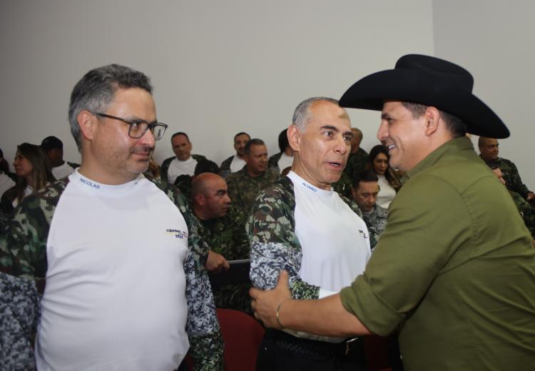 Los cursos de Altos Estudios Militares (CAEM) y Curso de Defensa Nacional (CIDENAL) realizan visita Geoestratégica en el Departamento del Casanare. 