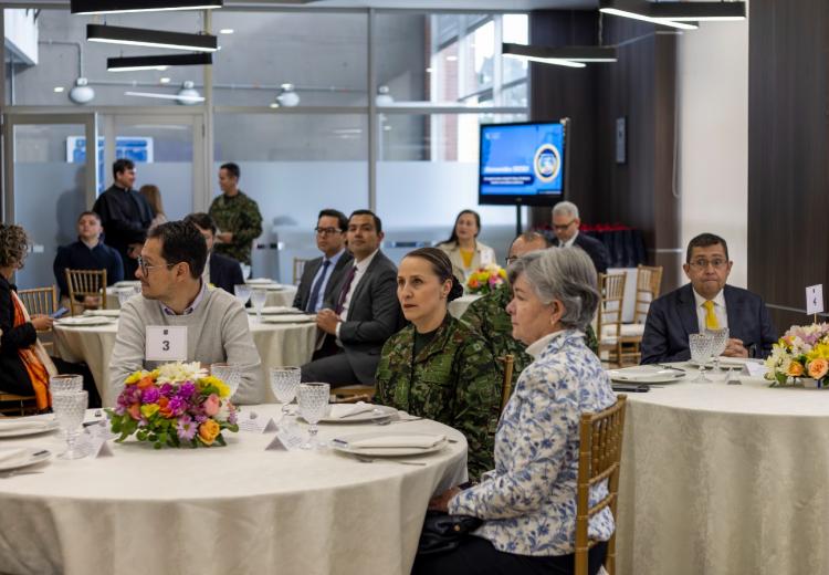 Programa doctoral fomenta el intercambio académico y la unión de la comunidad académica