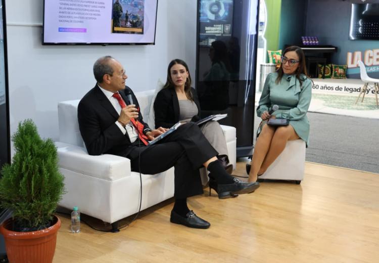 La Escuela Superior de Guerra fortalece su proyección académica y estratégica en la Feria Internacional del Libro de Bogotá
