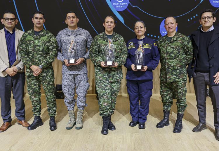La Memoria Histórica Militar como eje de formación para los líderes estratégicos del sector defensa